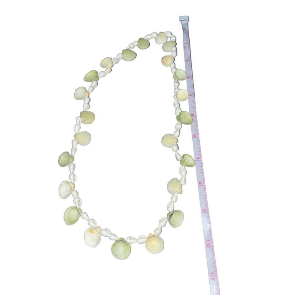 Maui Shell Island Necklace - Picture 10 of 11